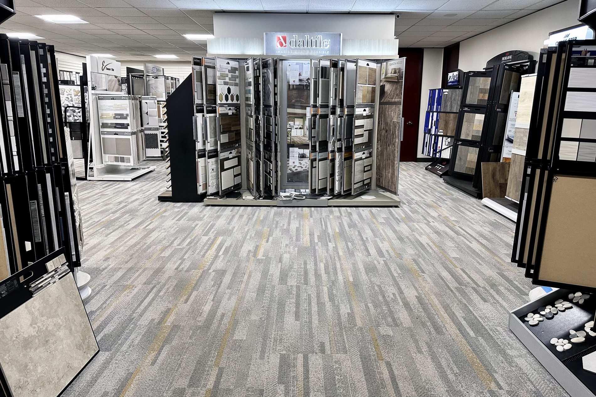 Portland Oregon Flooring Store & Showroom - Hardwood, Carpet, Tile, Countertops, LVT, Installation